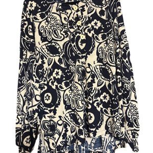 White Birch Navy and Cream Floral Top